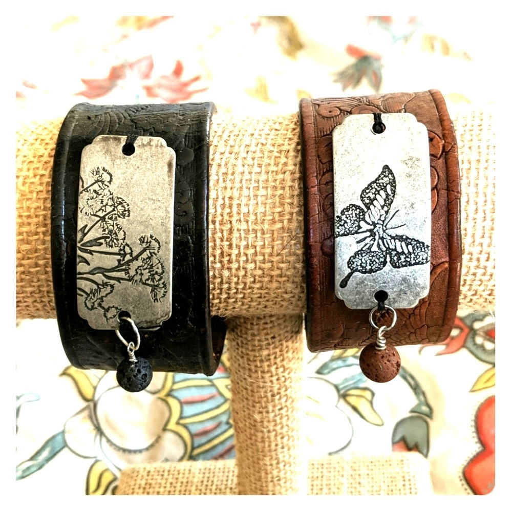 Custom made leather snap bracelet set of 2